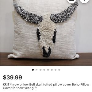 2 pillow cases ( new $40 each)